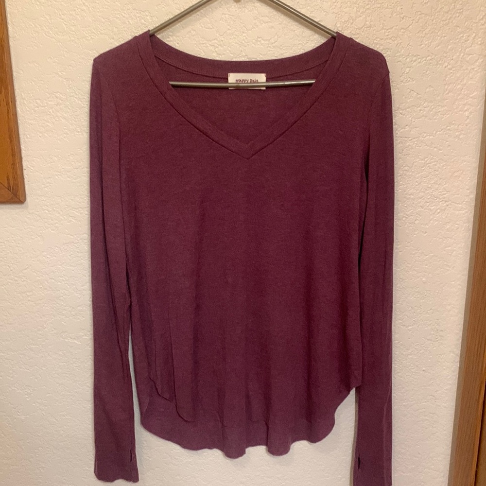 Ribbed thumb hole top size large